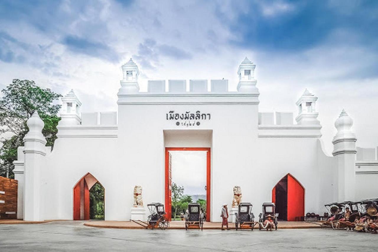Oyo 75339 Full Frame Resort Kanchanaburi City Exterior photo