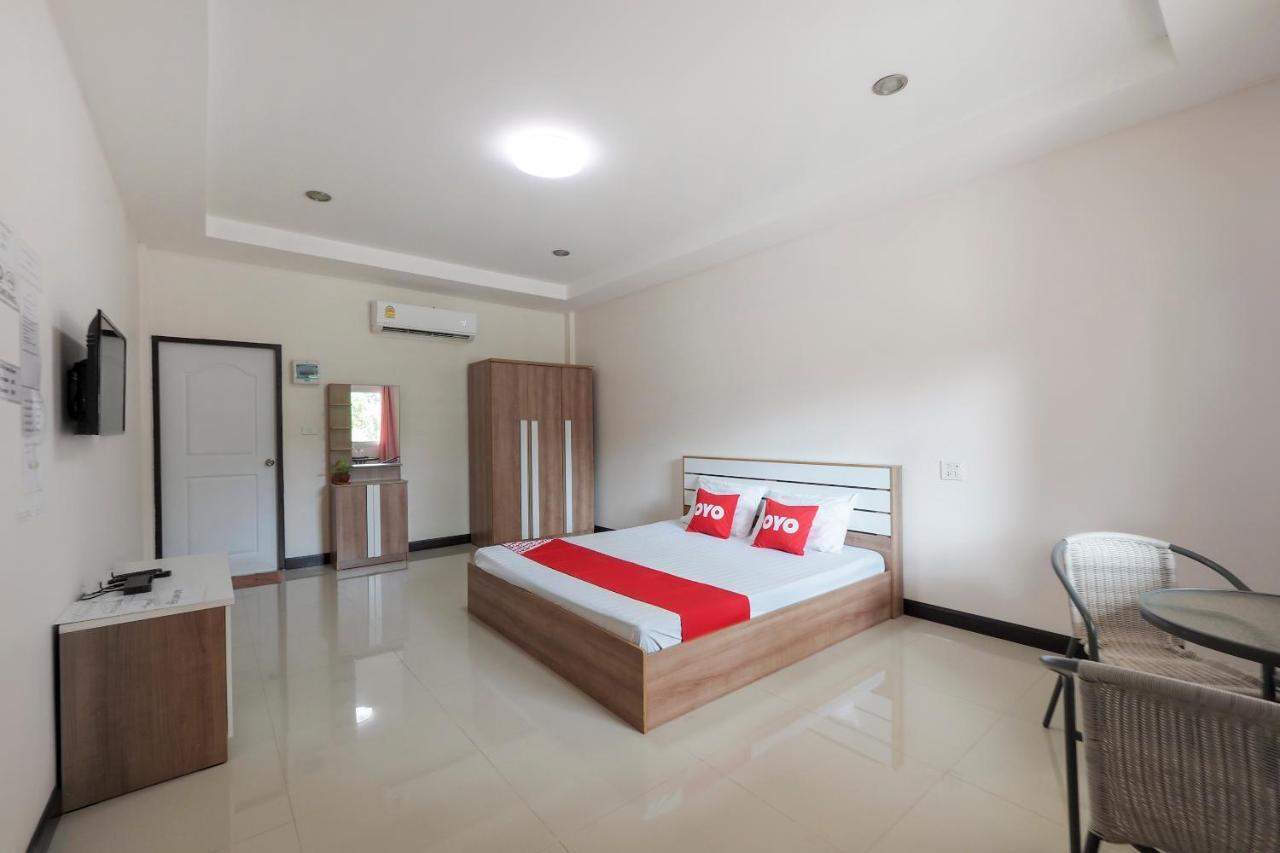 Oyo 75339 Full Frame Resort Kanchanaburi City Exterior photo