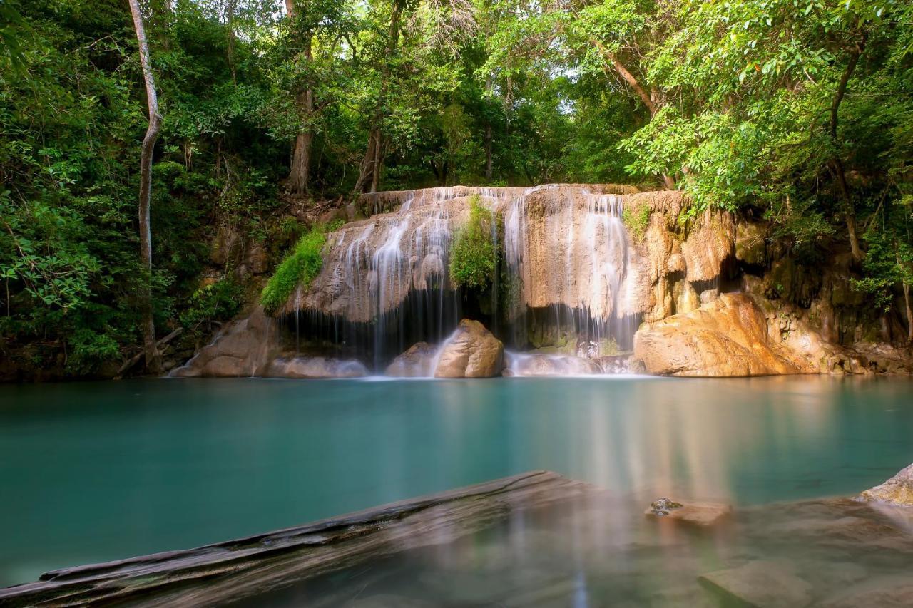 Oyo 75339 Full Frame Resort Kanchanaburi City Exterior photo